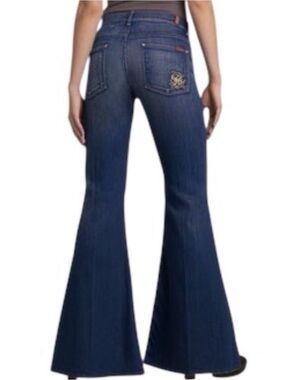 7 FOR ALL MANKIND The Bell Bottom High Rise Wide Leg Flare Stretch Denim Jean